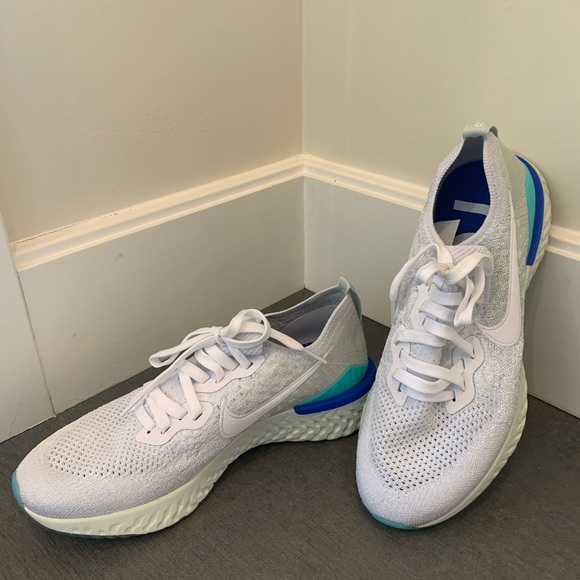 Nike Air React 2 FlyKnit Women’s Running Shoes - Picture 4 of 9